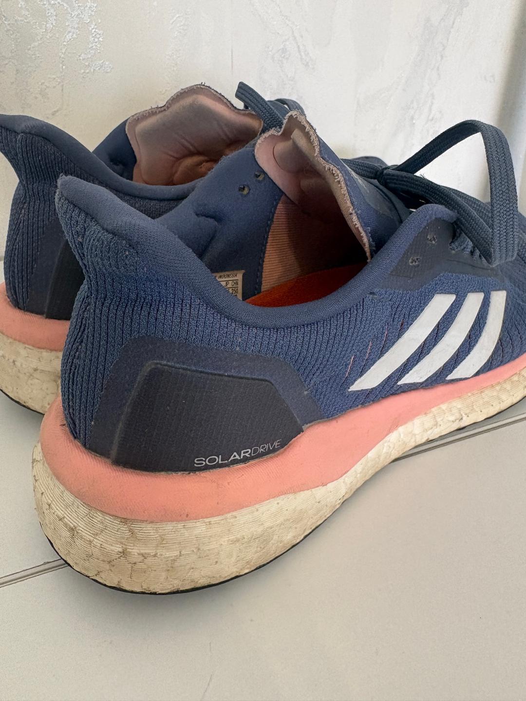 Adidas Кроссовки adidas — фото 2