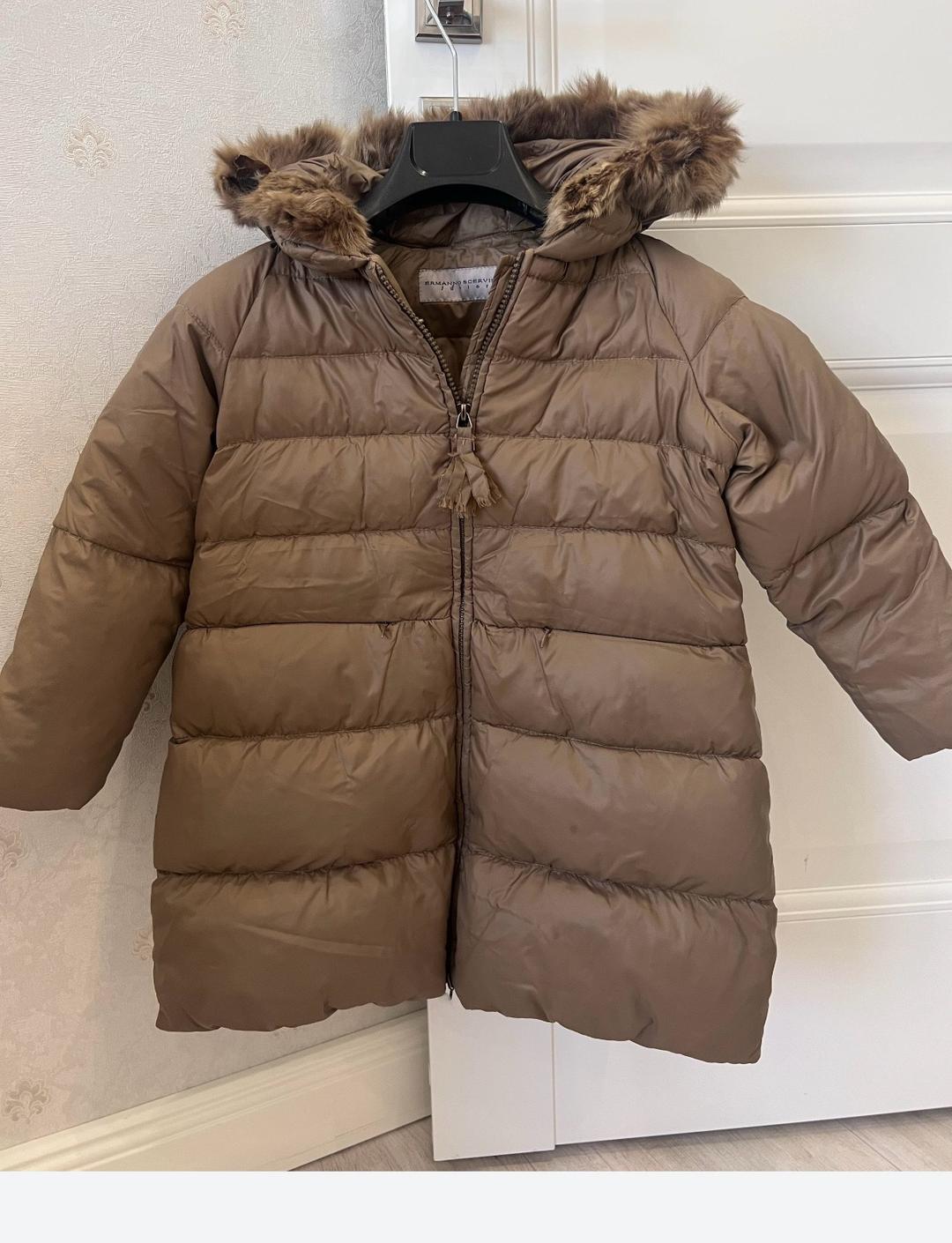 Ermanno Scervino Пуховик для девочки Ermano Scevrino на 6 лет — фото 2