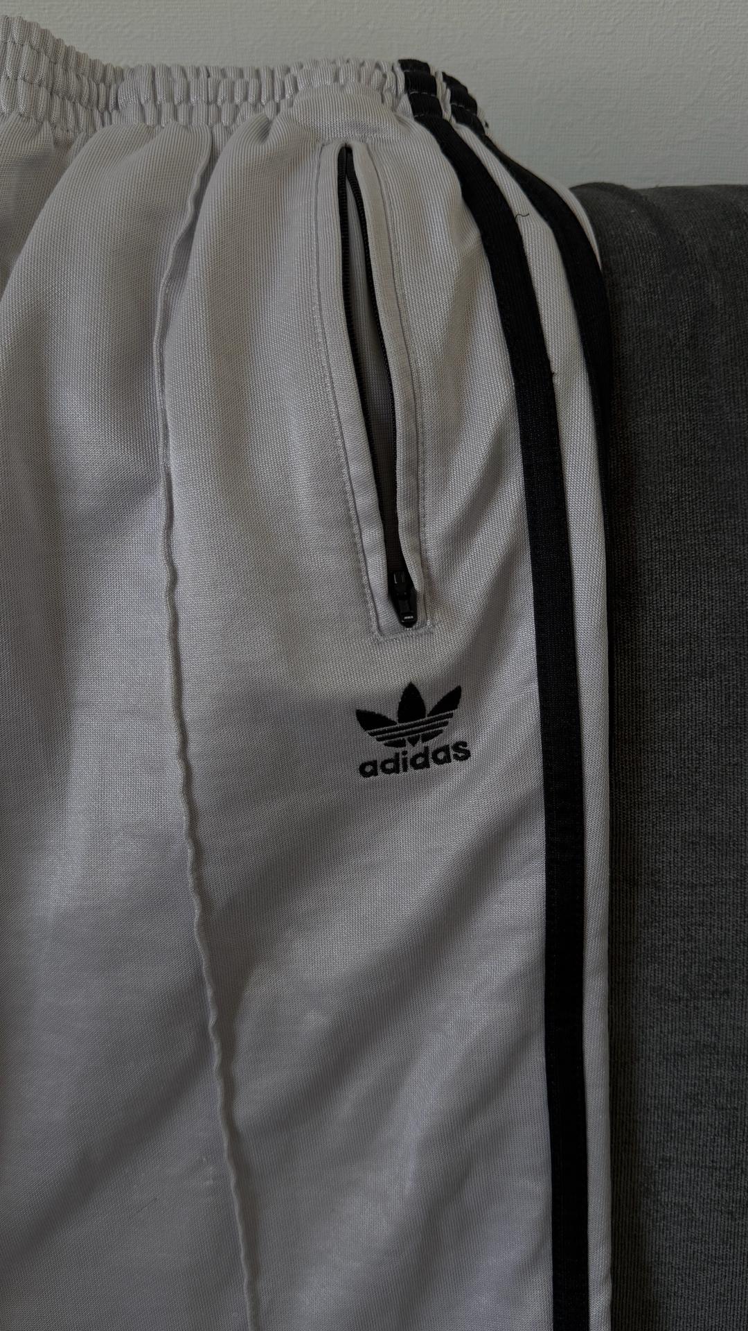 Adidas Adidas Originals - 20.000тг — фото 2