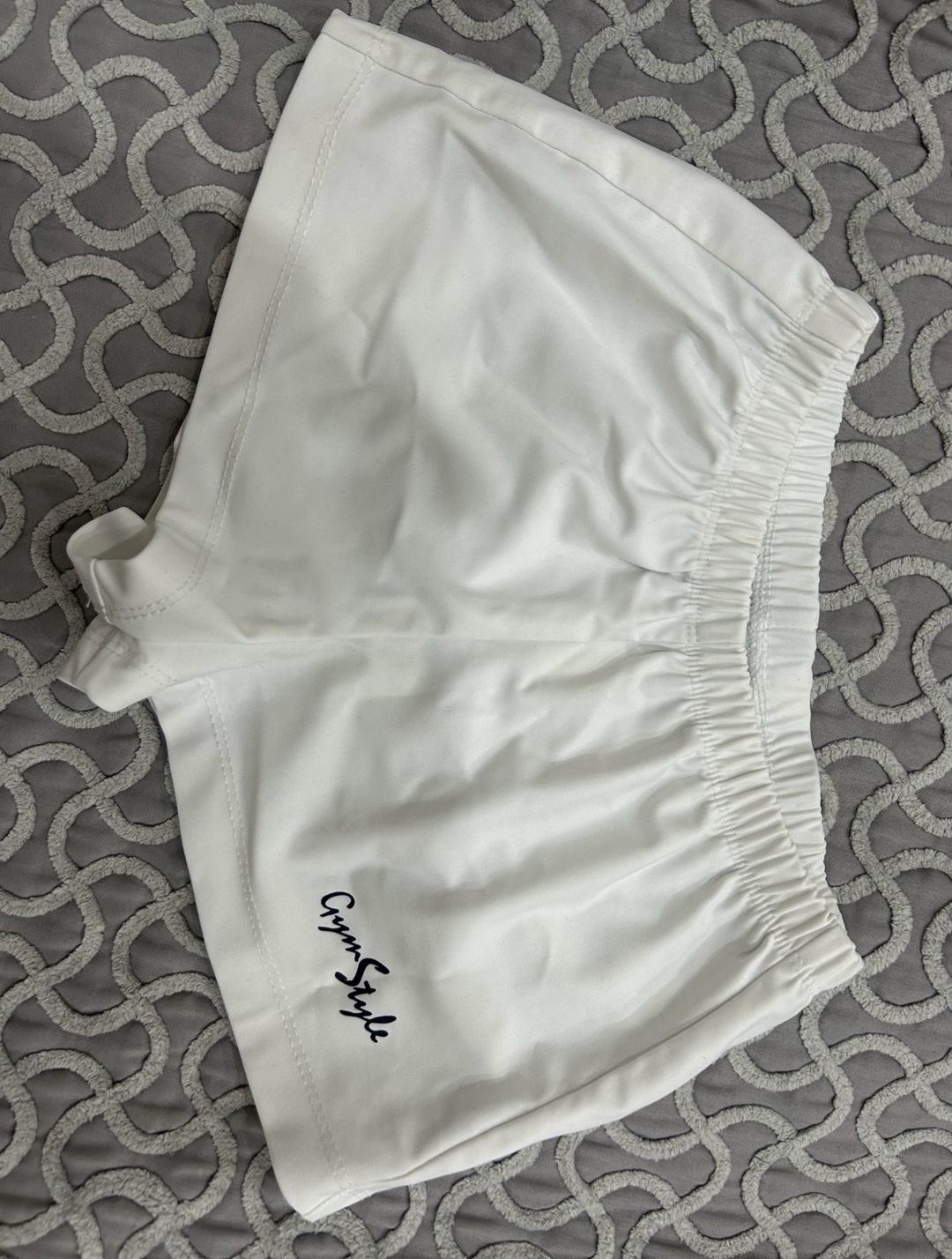 Gym style Продам гимнастический купальник и шорты для мальчика — фото 2
