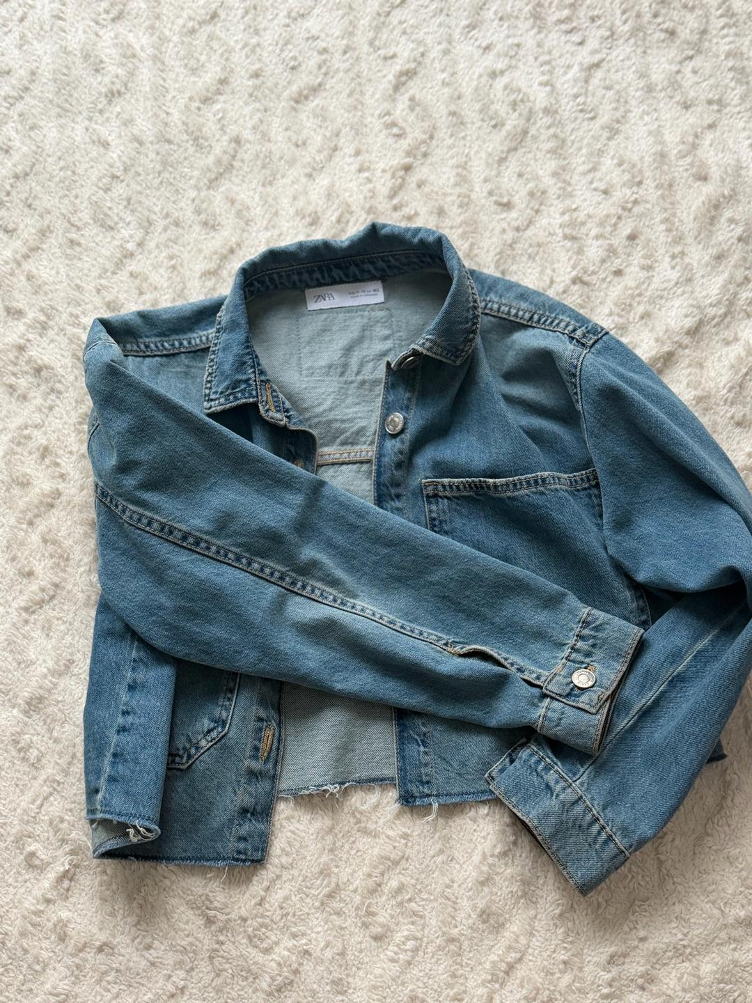 Zara Укороченная джинсовая куртка ZARA — фото 2