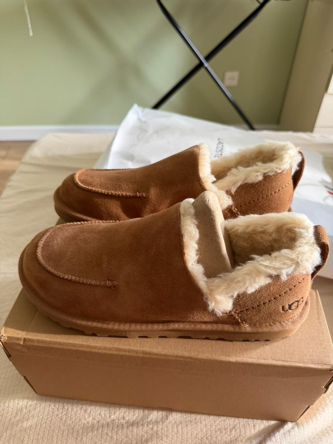 UGG Женские тапочки UGG — фото 2