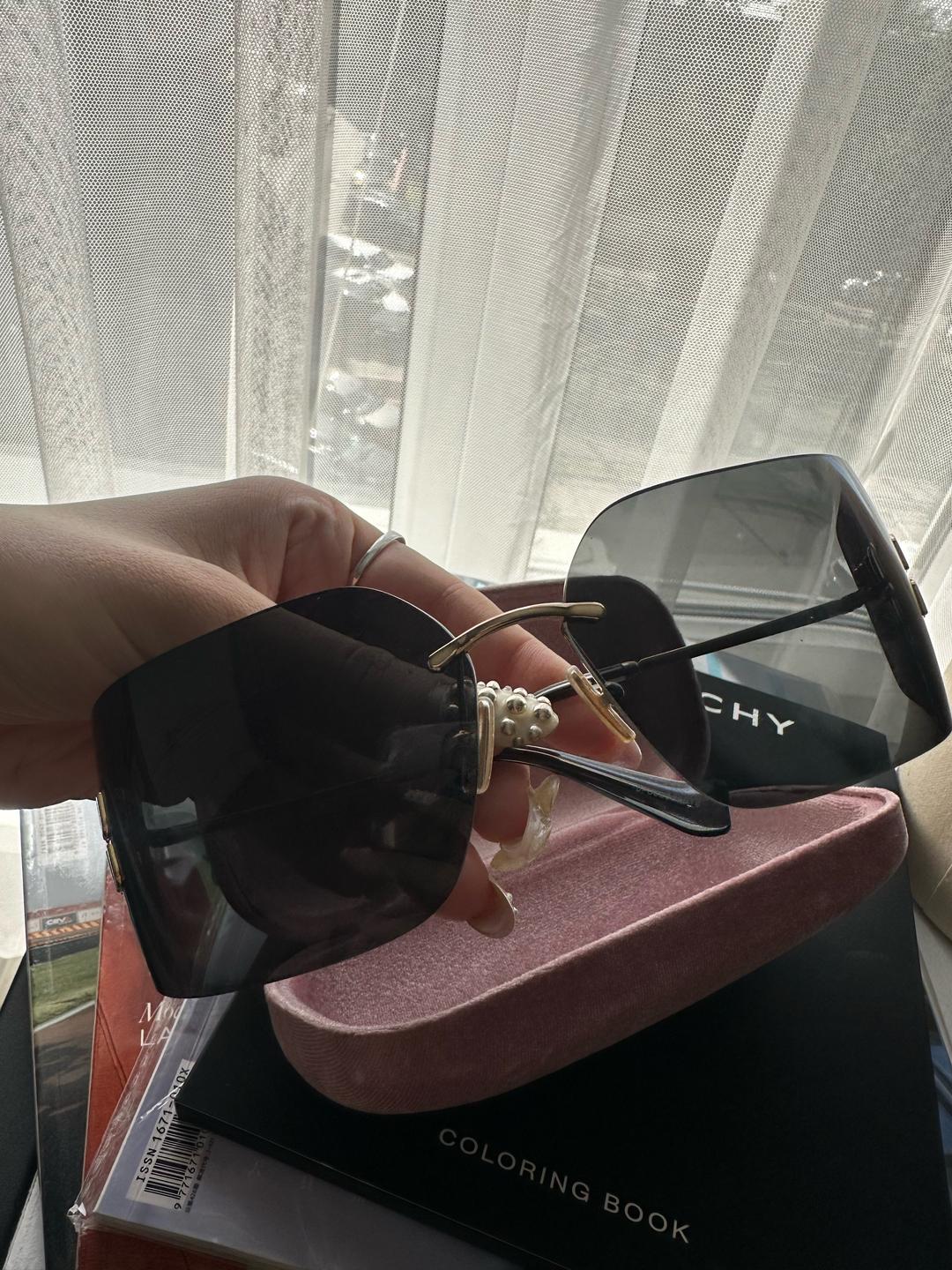 Miu Miu Солнцезащитные очки Miu Miu — фото 2