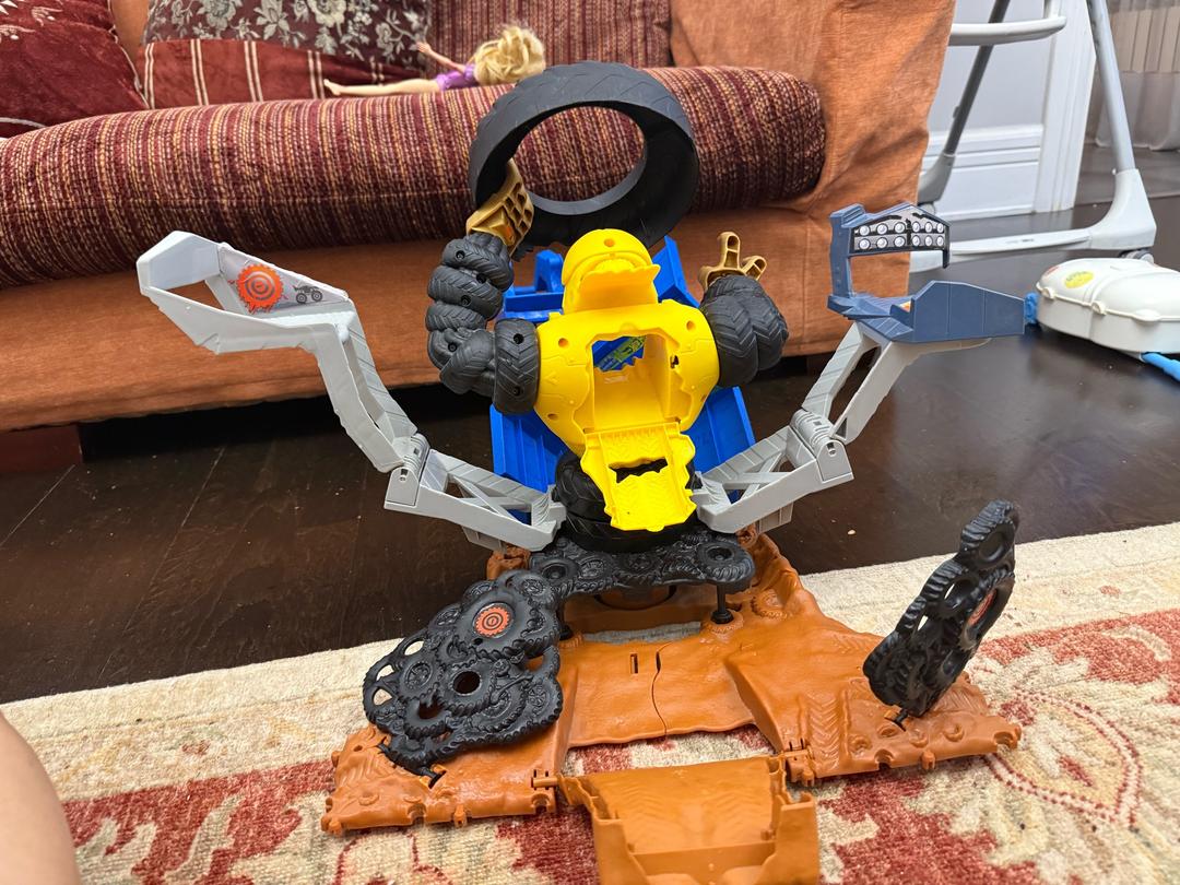 Hot Wheels Игровой набор Hot Wheels Monster Trucks Arena Smashers — фото 2