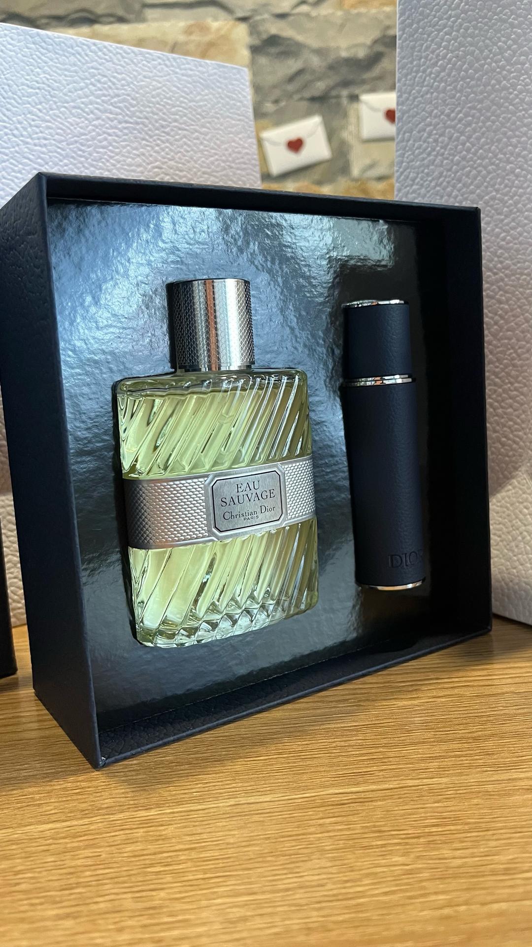Dior Dior Eau Sauvage парфюмерный набор для мужчин 100 мл — фото 2