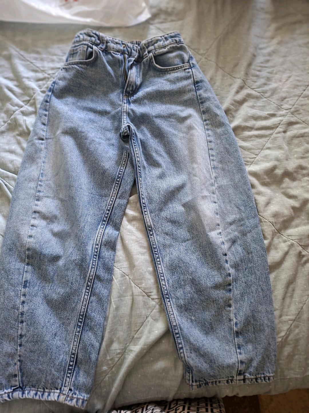 H&M Продам джинсы на девочку — фото 2