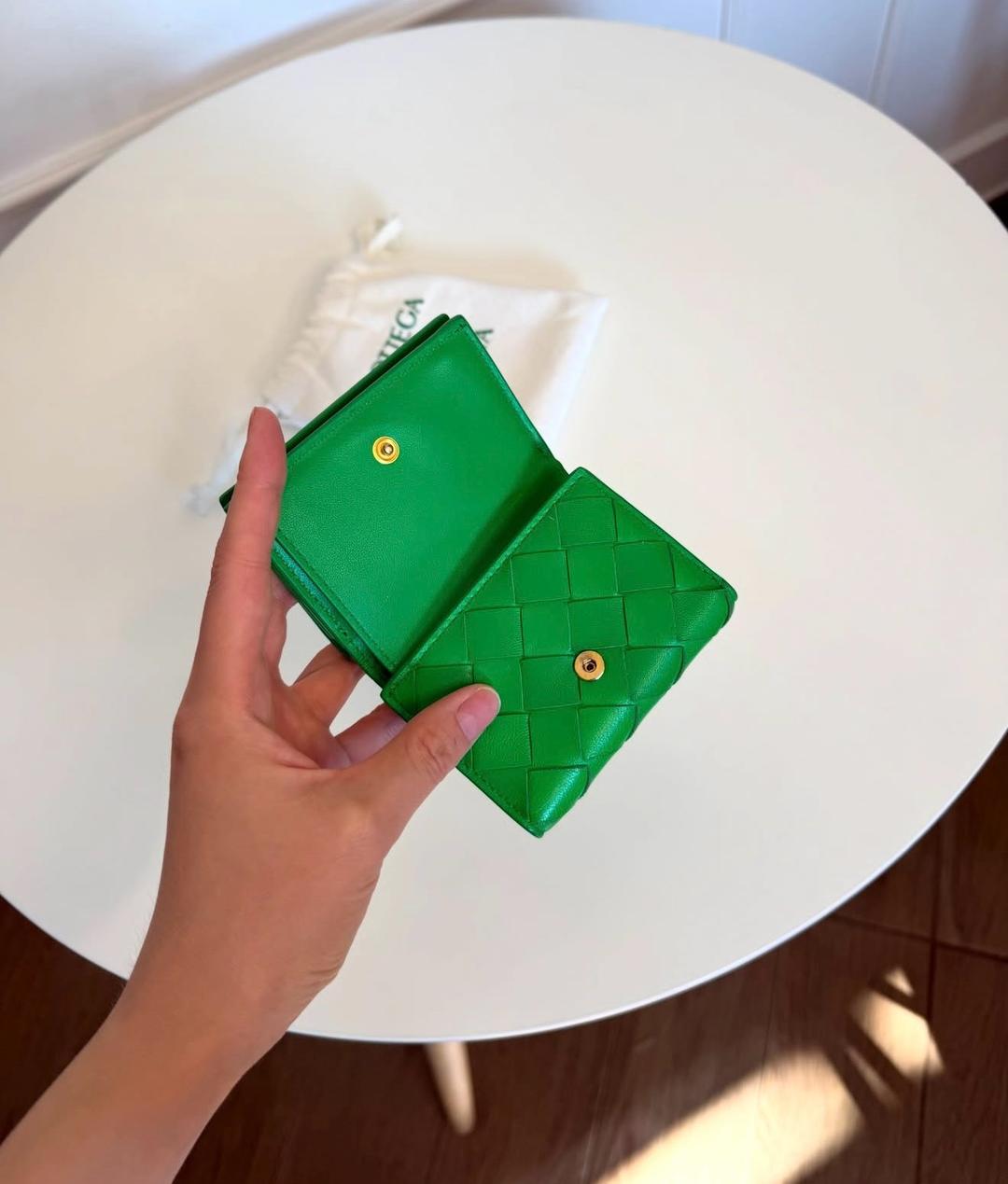 Bottega Veneta Кошелек Bottega Veneta Intrecciato Bi-Fold Wallet — фото 2