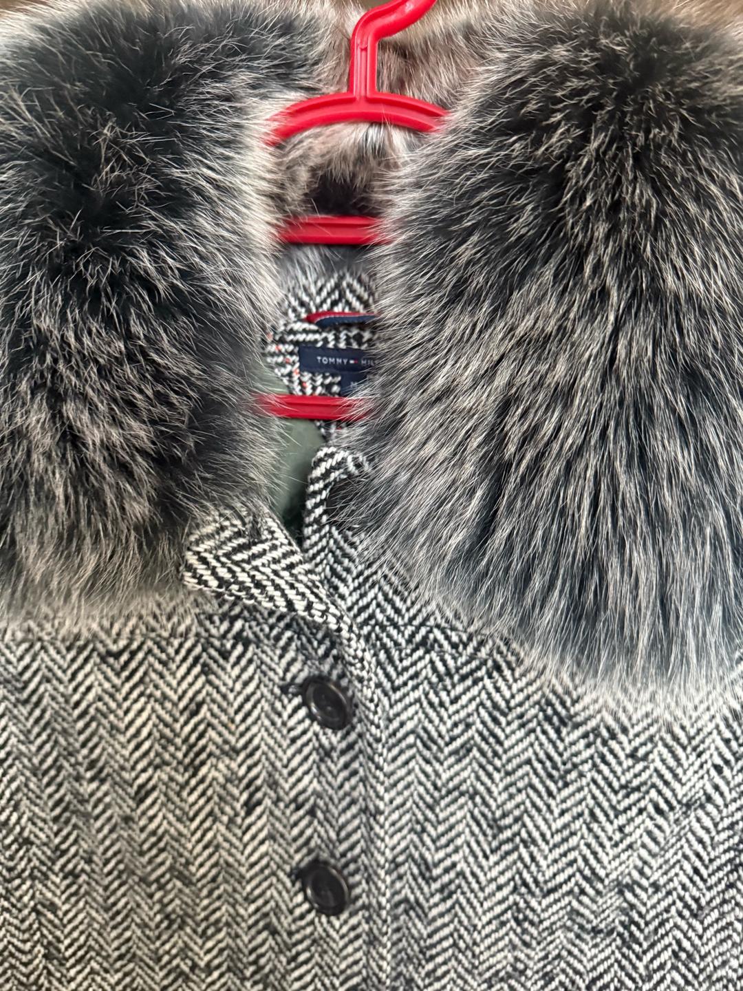 Tommy Hilfiger Пальто Tommy Hilfiger с меховым воротником — фото 2