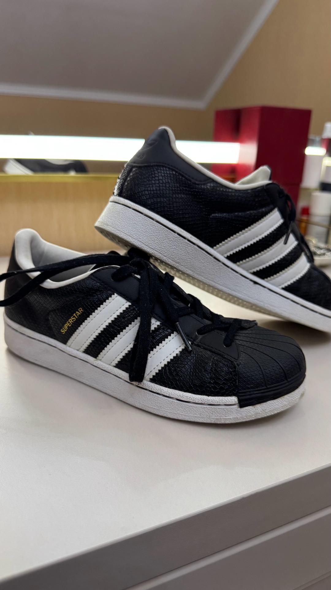Adidas Кроссовки adidas — фото 2