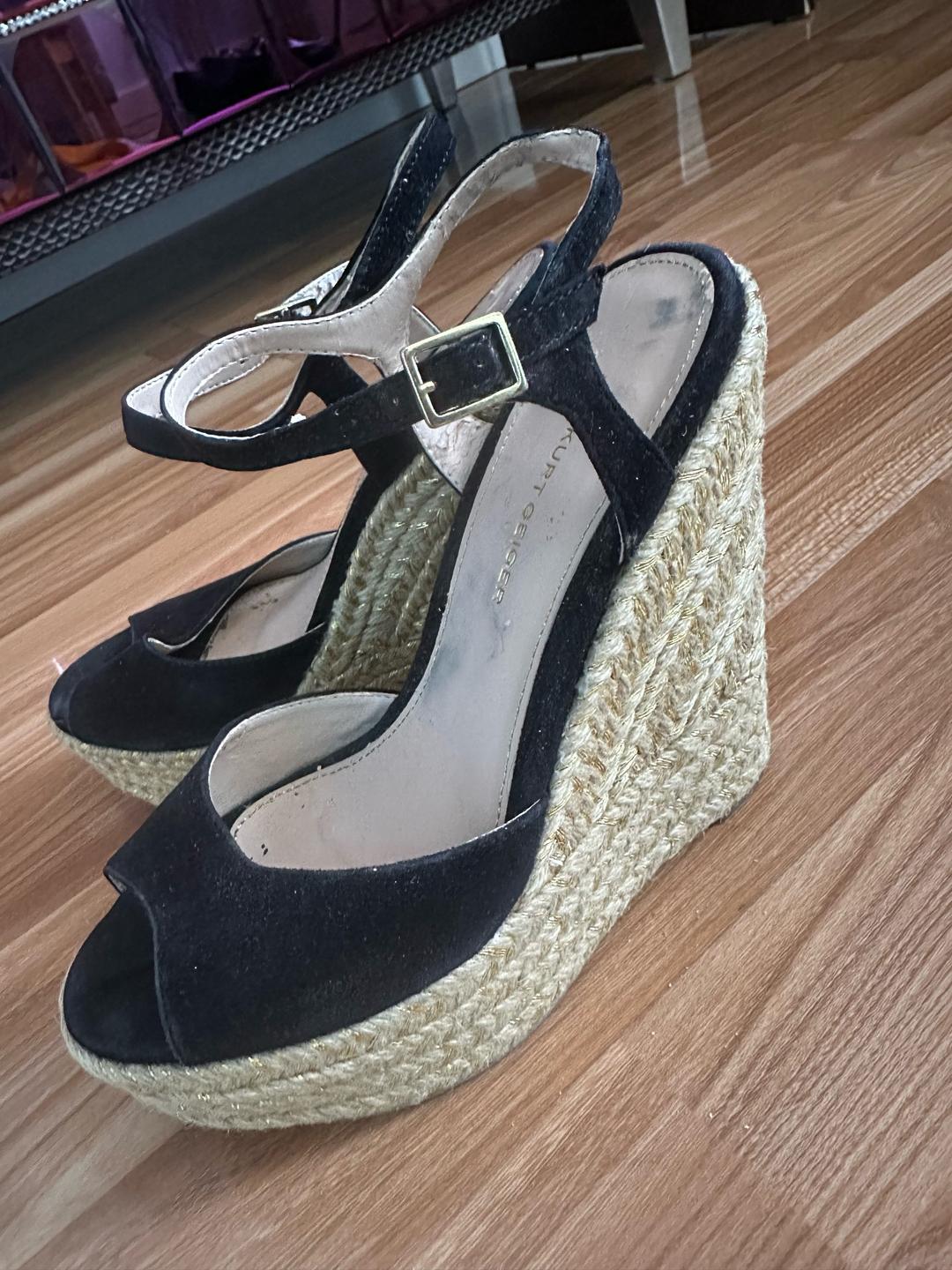 Kurt Geiger Босоножки черные — фото 2