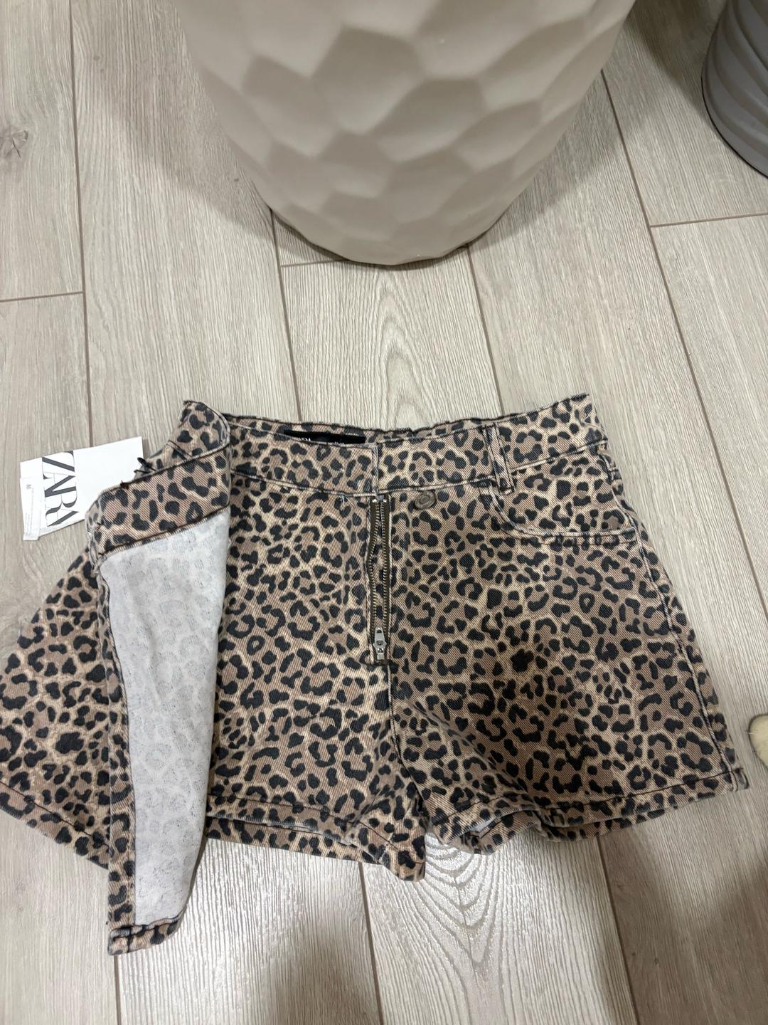 Zara Шорты Zara с леопардовым принтом — фото 2