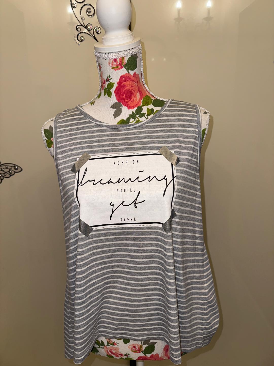 Нет бренда Свободный топ в полоску с принтом «Keep on Dreaming» — фото 2