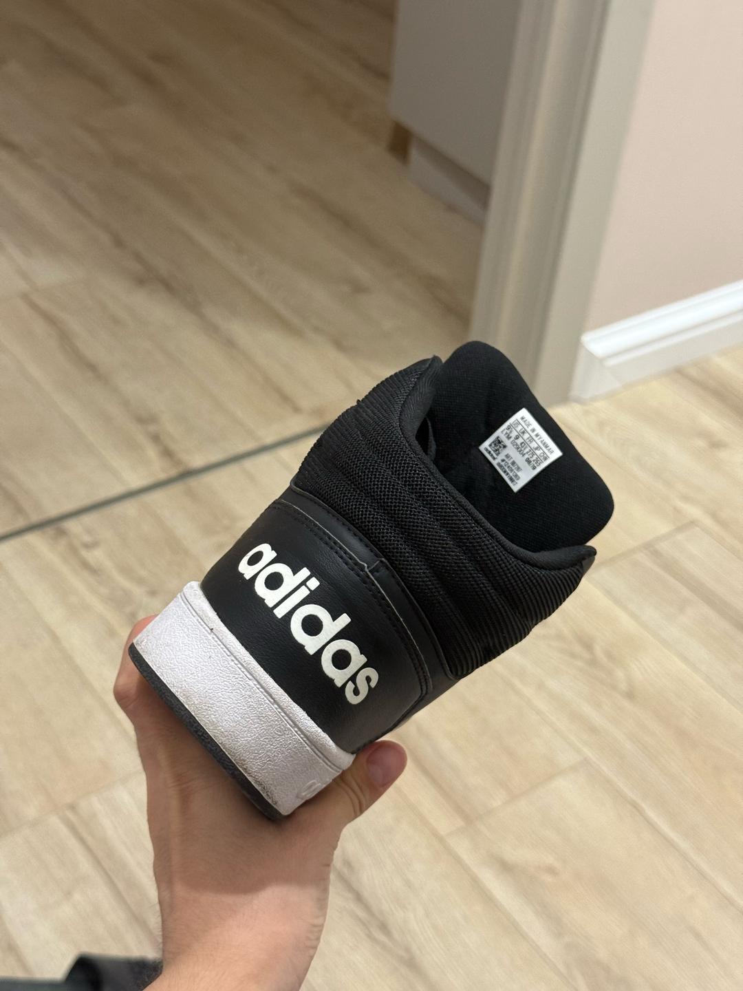 Adidas Высокие кроссовки adidas — фото 2