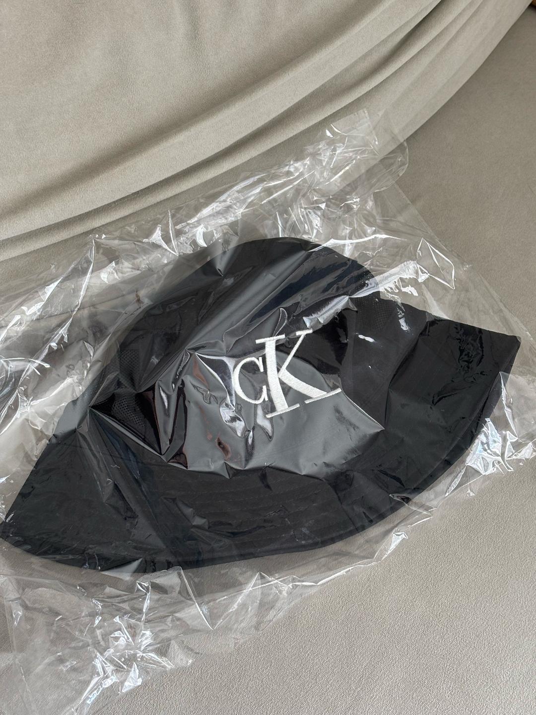 Calvin Klein Calvin Klein панама — фото 2
