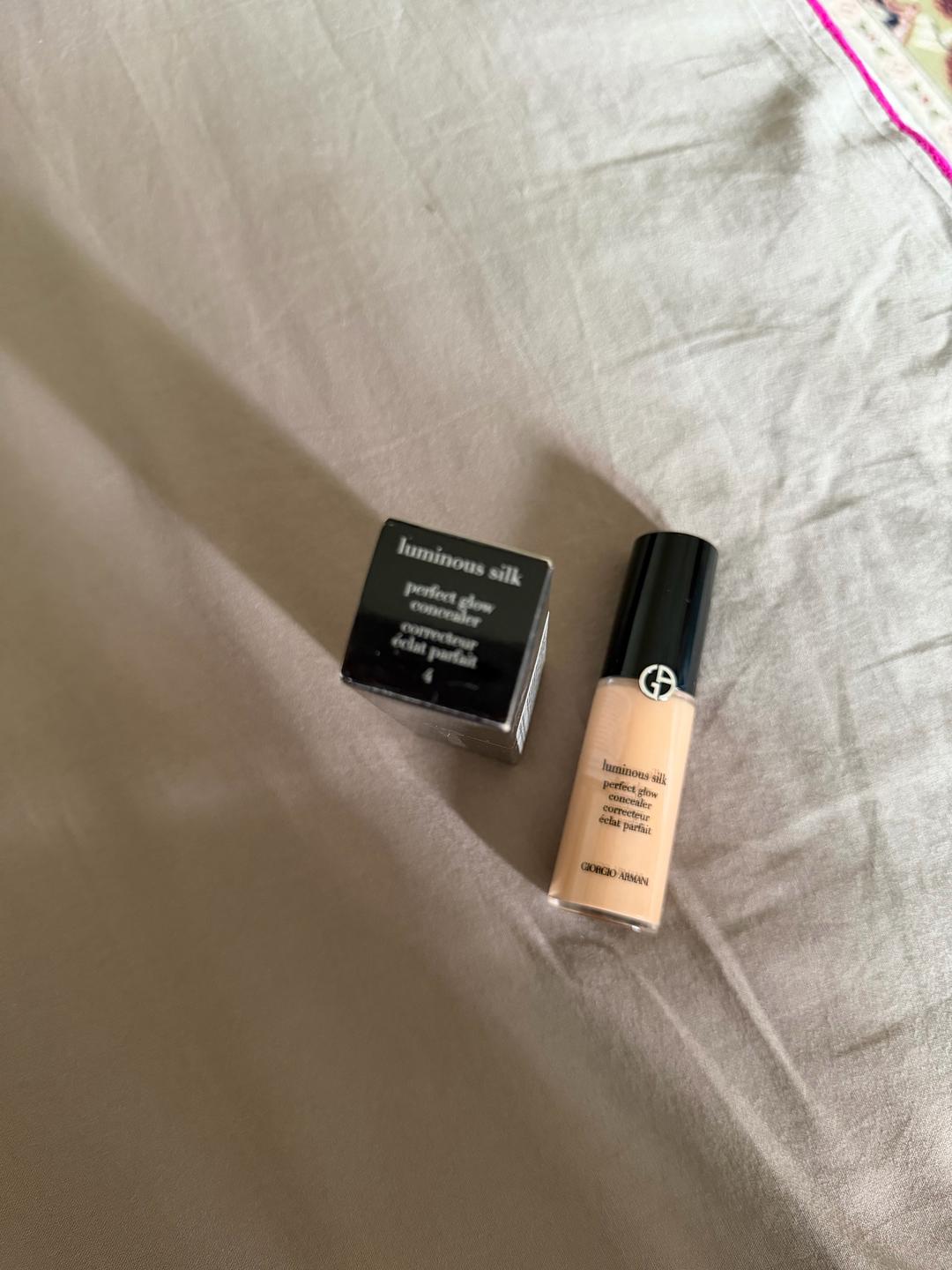 Giorgio Armani Giorgio Armani Luminous Silk Perfect Glow Concealer — фото 2
