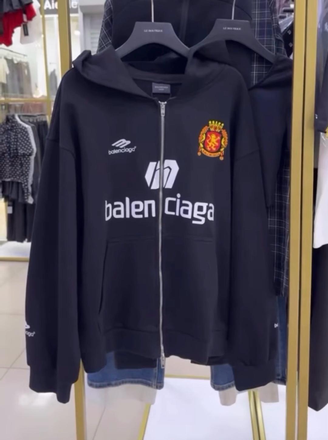 Balenciaga Balenciaga зипка 😍 — фото 2