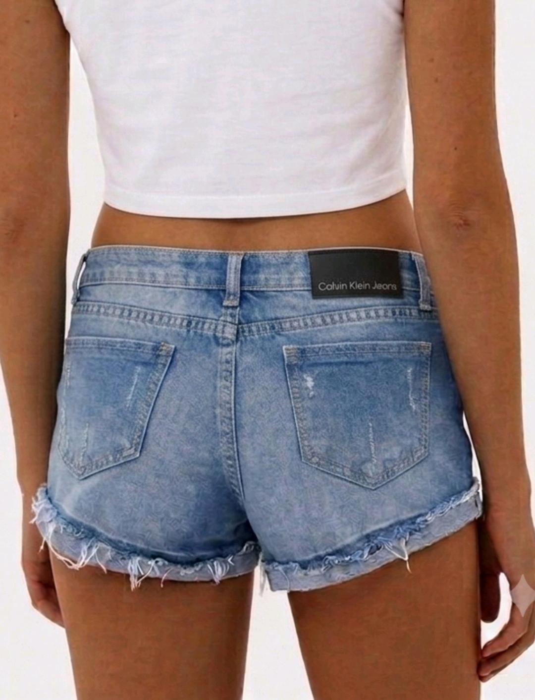 Calvin Klein Шорты женские Calvin Klein  (30 р-р) — фото 2