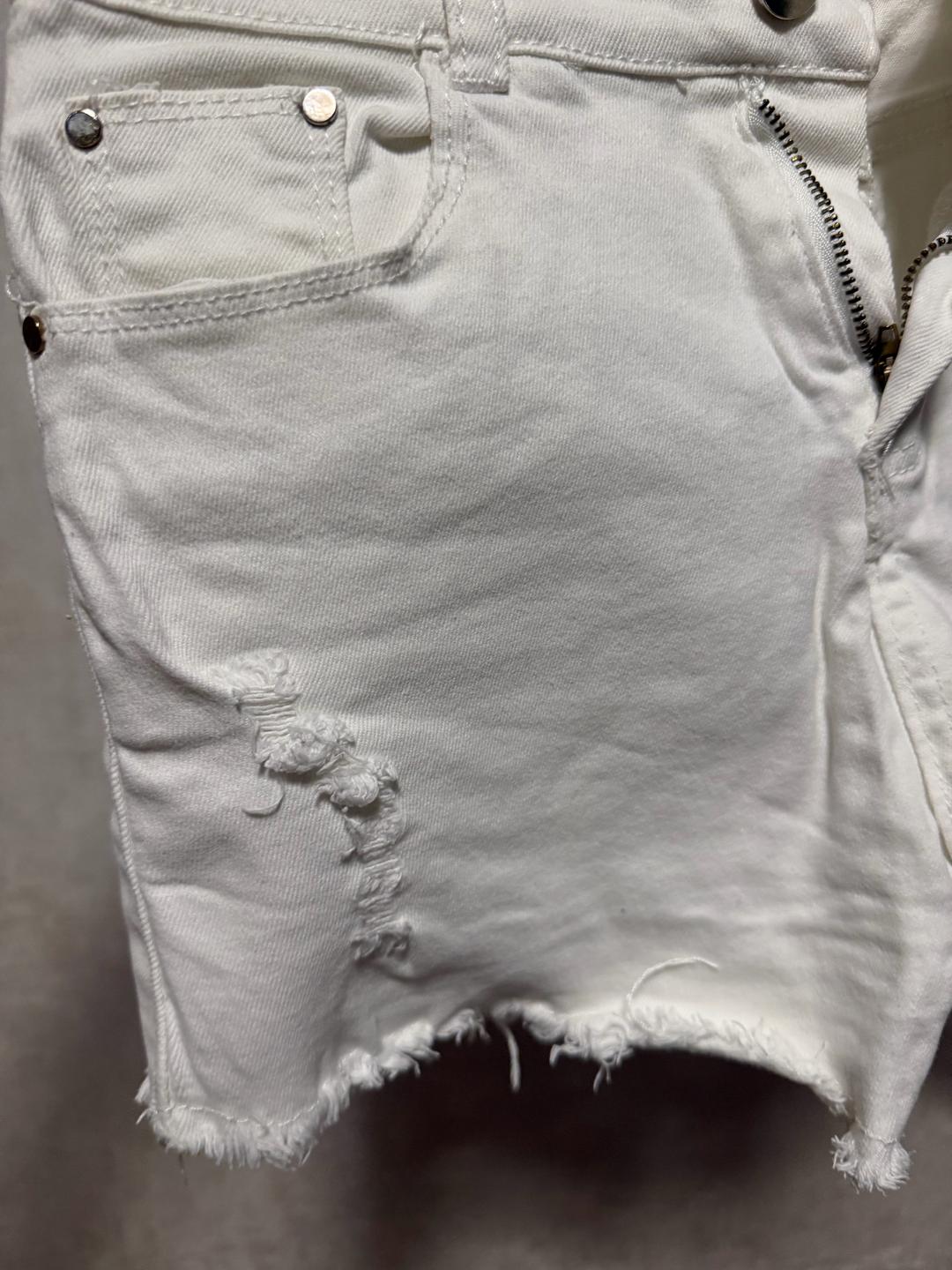 NoName Белые джинсовые шорты с необработанным краем — фото 2