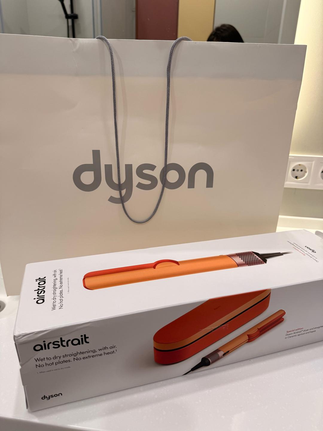 Dayson Выпрямитель для волос Dyson Airstrait — фото 2