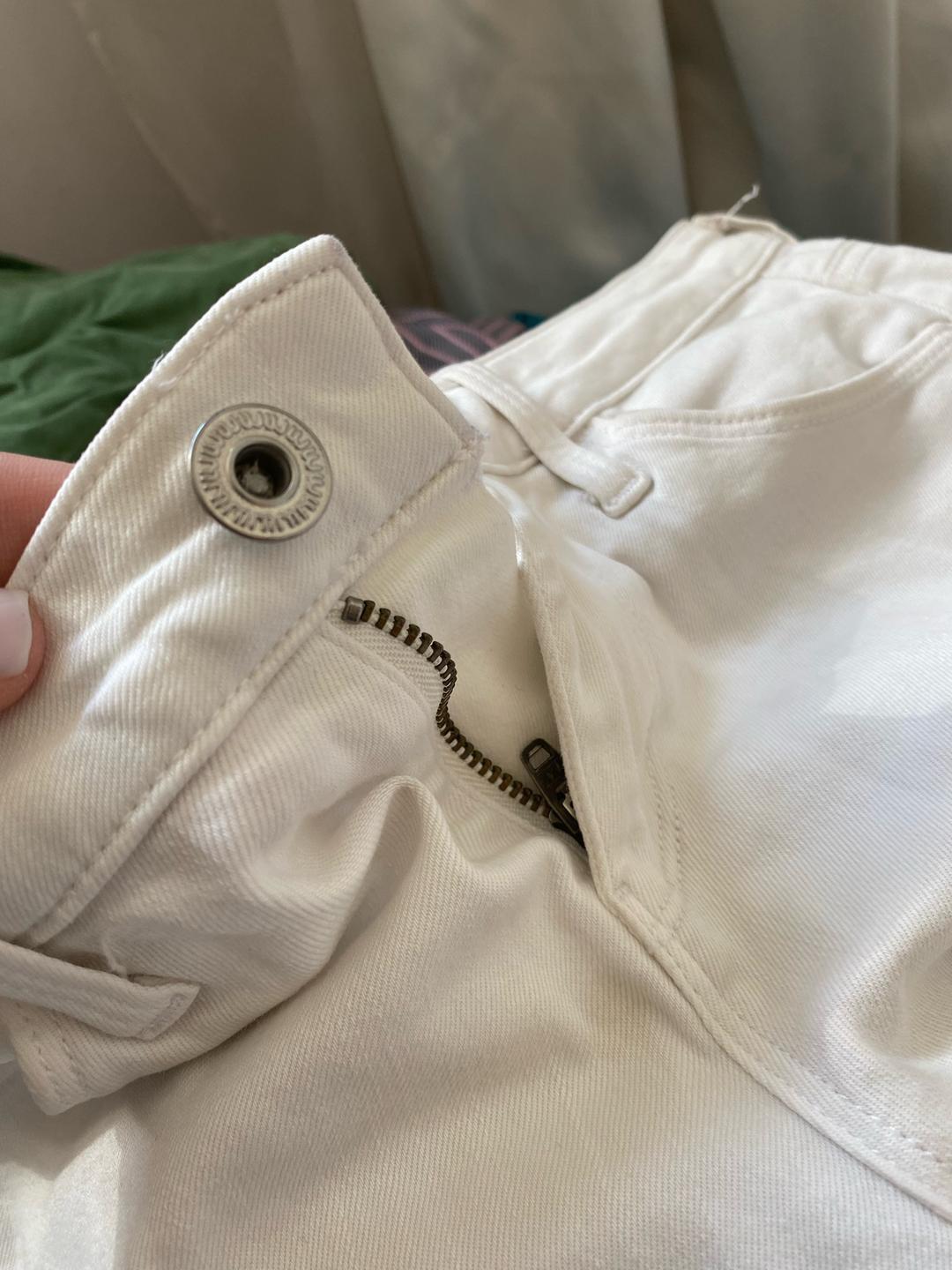 Uniqlo Белые джинсы — фото 2