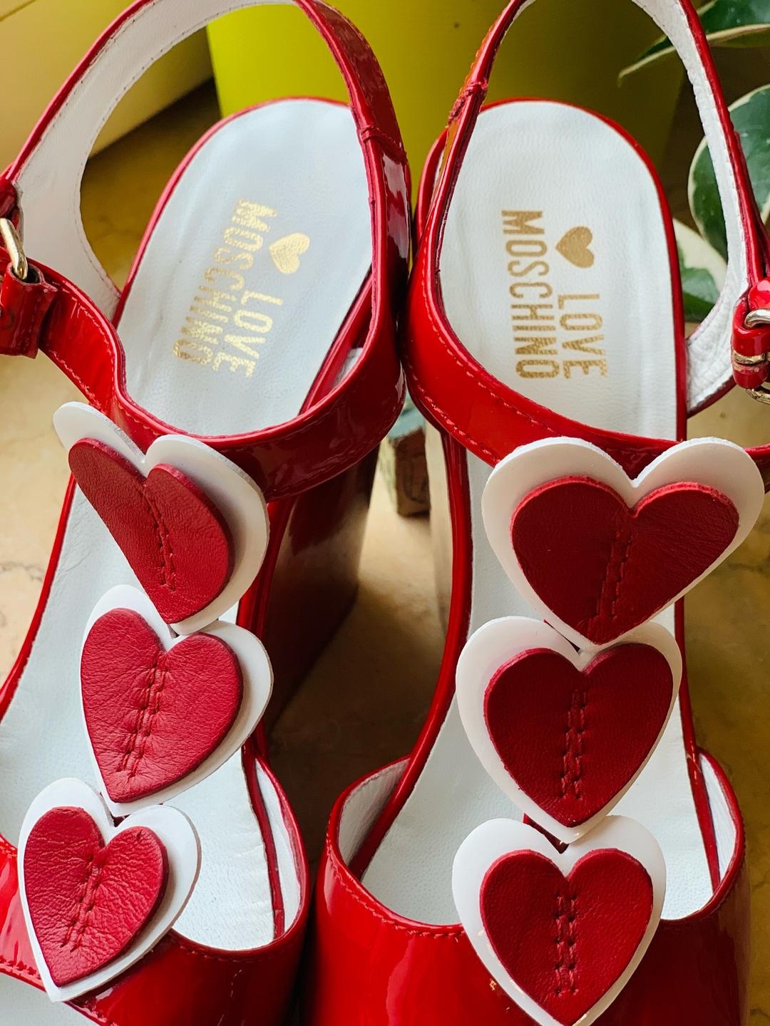 Love Moschino Идеальный босоножки на лето — фото 2