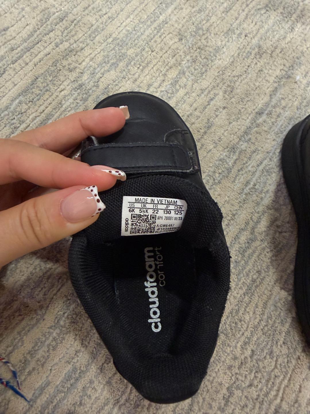 Adidas Детские кроссовки adidas — фото 2
