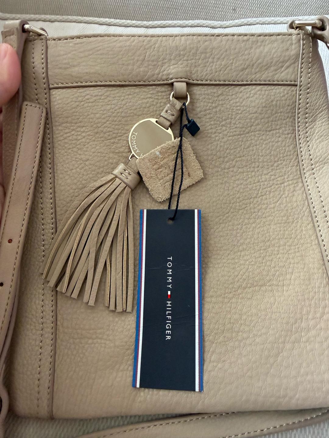 Tommy Hilfiger Сумка Tommy Hilfiger бежевая — фото 2