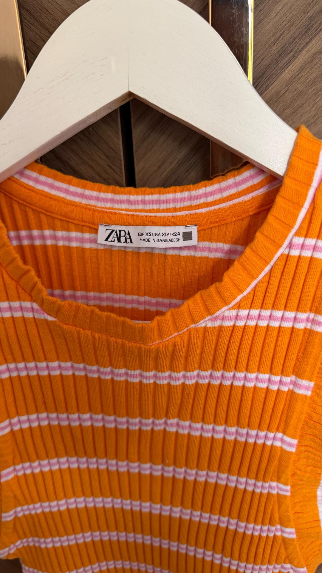 Zara Платье ZARA в полоску с рюшами на плечах — фото 2