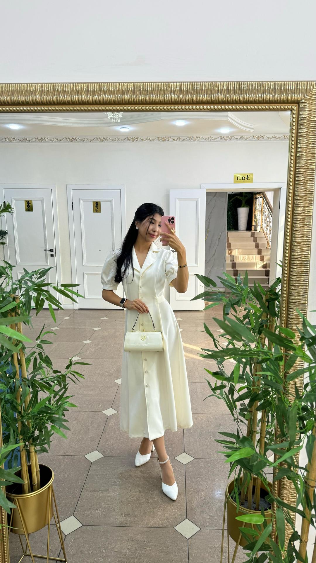 Нет бренда Платье миди с воротником и короткими рукавами — фото 2