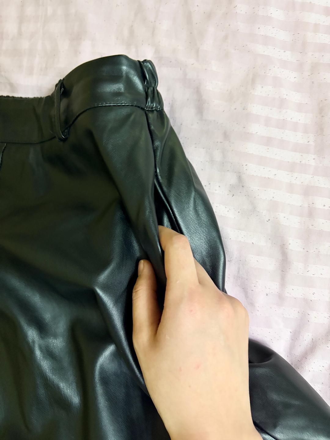 Zara Черный кожный юбка от Zara — фото 2