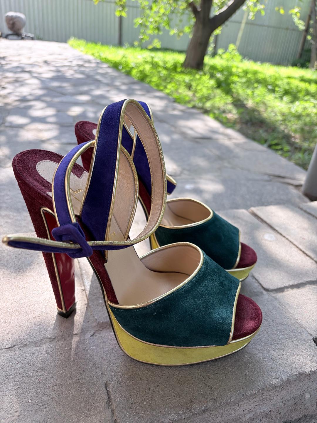 Christian Louboutin Туфли Christian Louboutin Louloudance 140 — фото 2