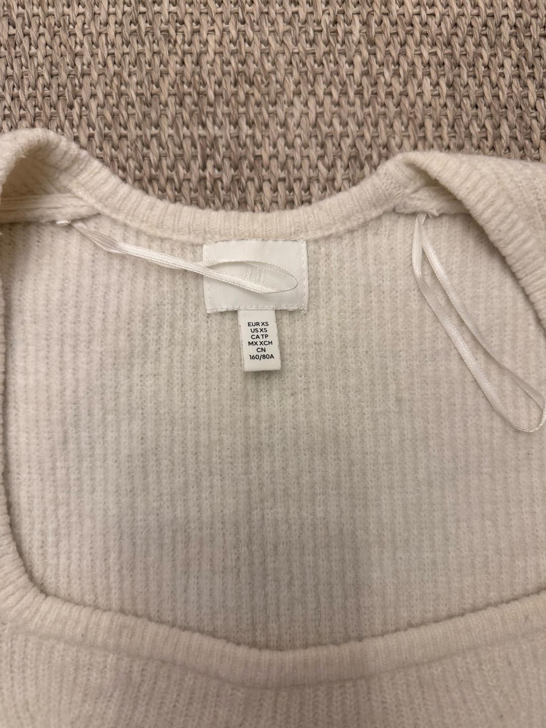 H&M Джемпер в рубчик с квадратным вырезом — фото 2