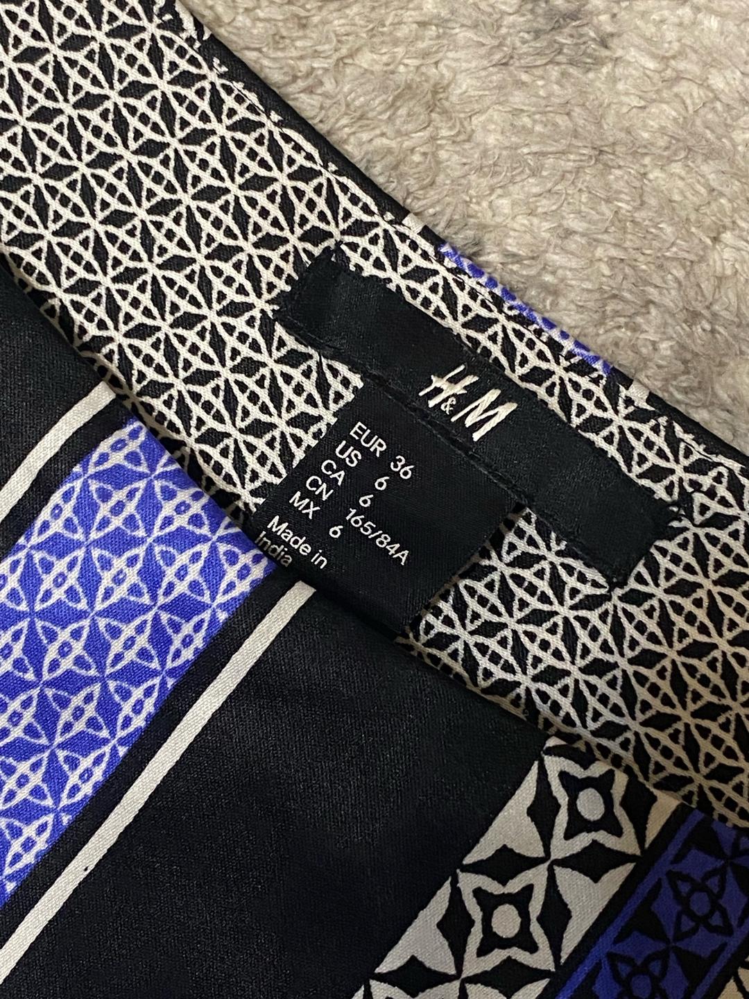 H&M Стильное шелковое платье — фото 2
