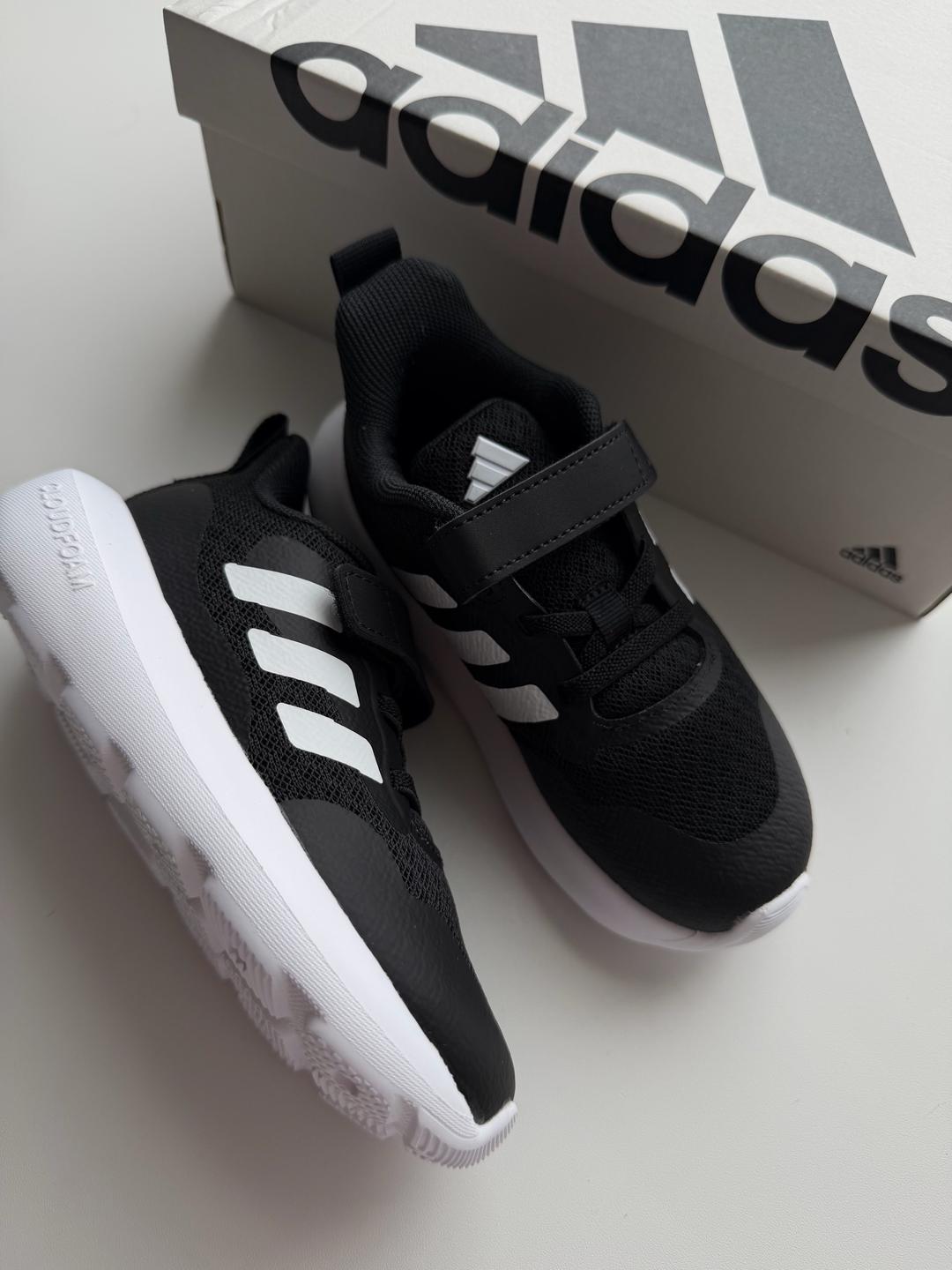 Adidas Кроссовки Adidas — фото 2