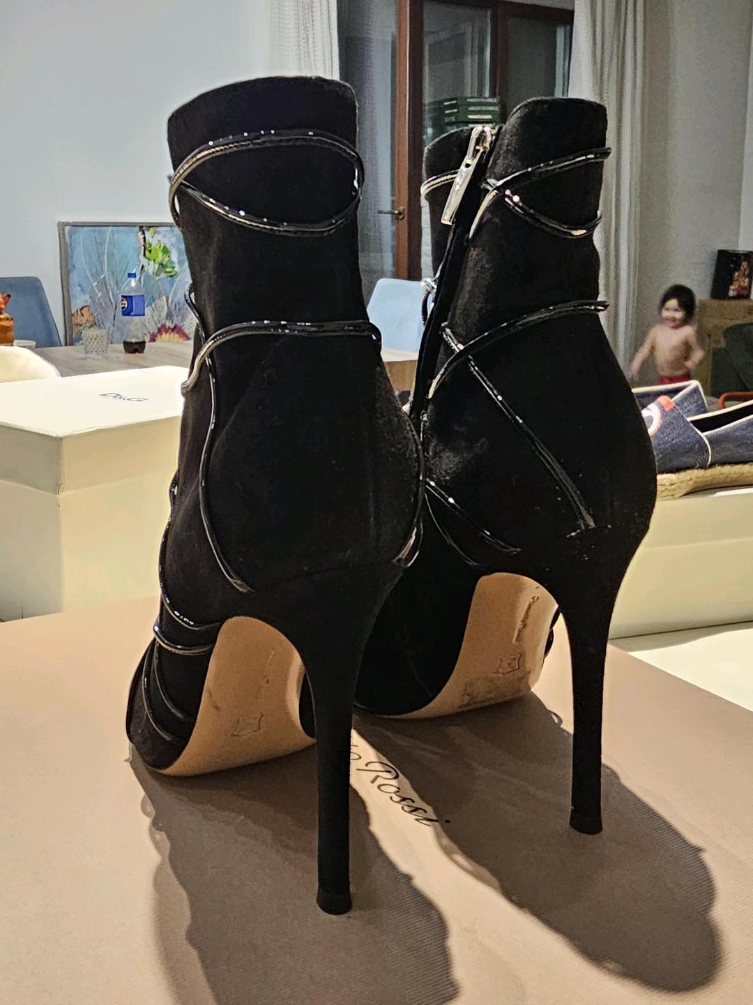 Gianvito Rossi Gianvito Rossi оригинал — фото 2
