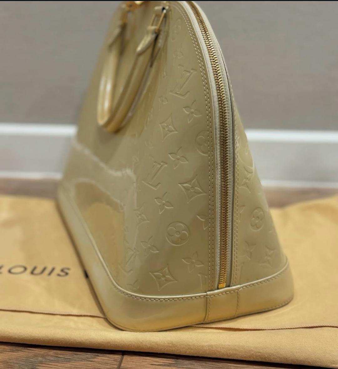 Louis Vuitton Сумка Louis Vuitton Alma MM — фото 2