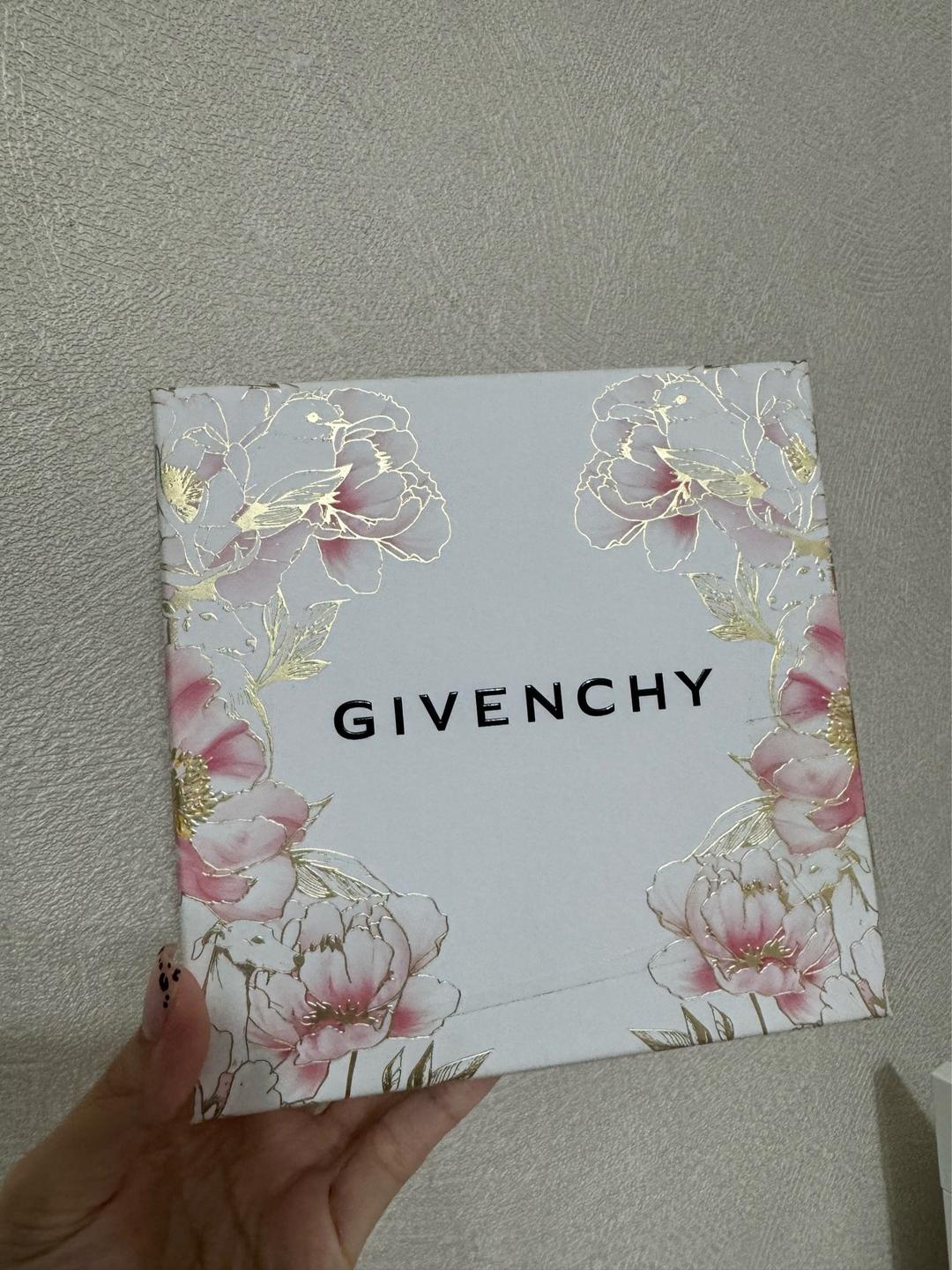 Givenchy Парфюмерная вода Givenchy Irresistible — фото 2