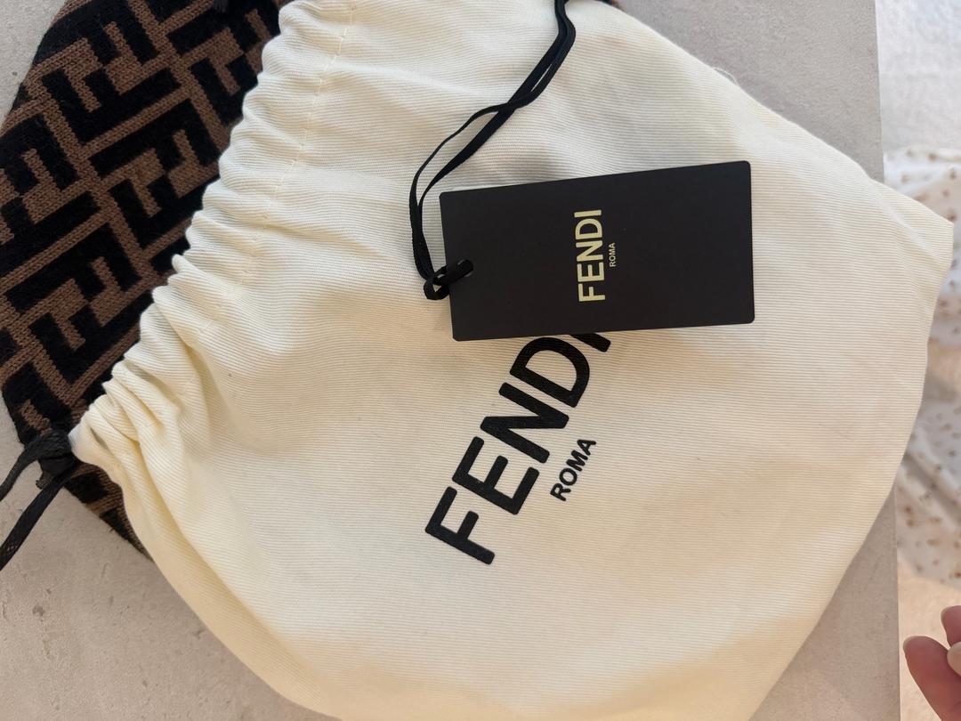 Fendi шапка Fendi — фото 2