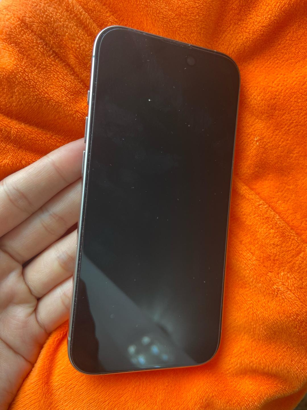 Apple iPhone 15 pro — фото 2