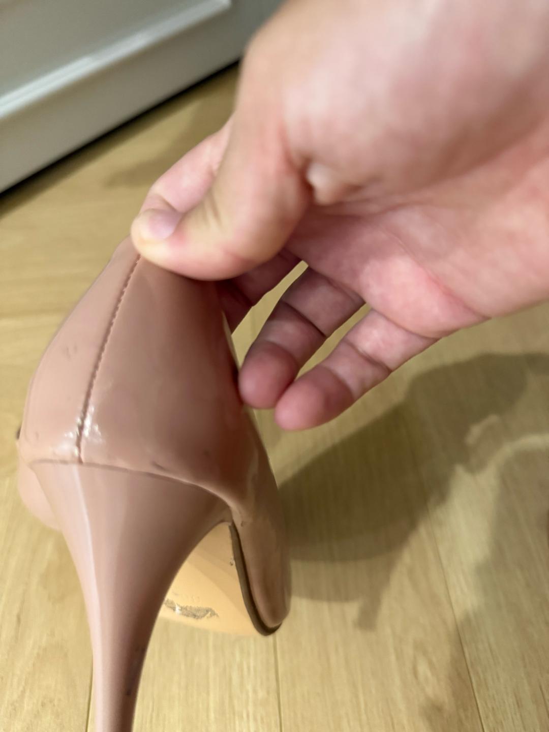 Christian Louboutin Женские лакированные туфли — фото 2