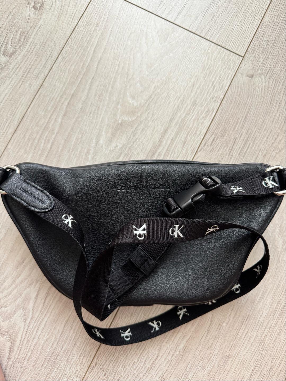 Calvin Klein Поясная сумка Calvin Klein — фото 2