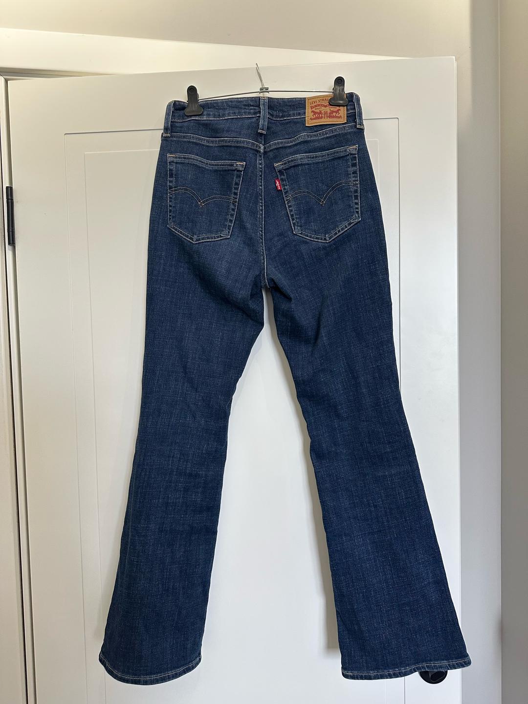 Levi's Джинсы Levi's 725 High Rise Bootcut — фото 2