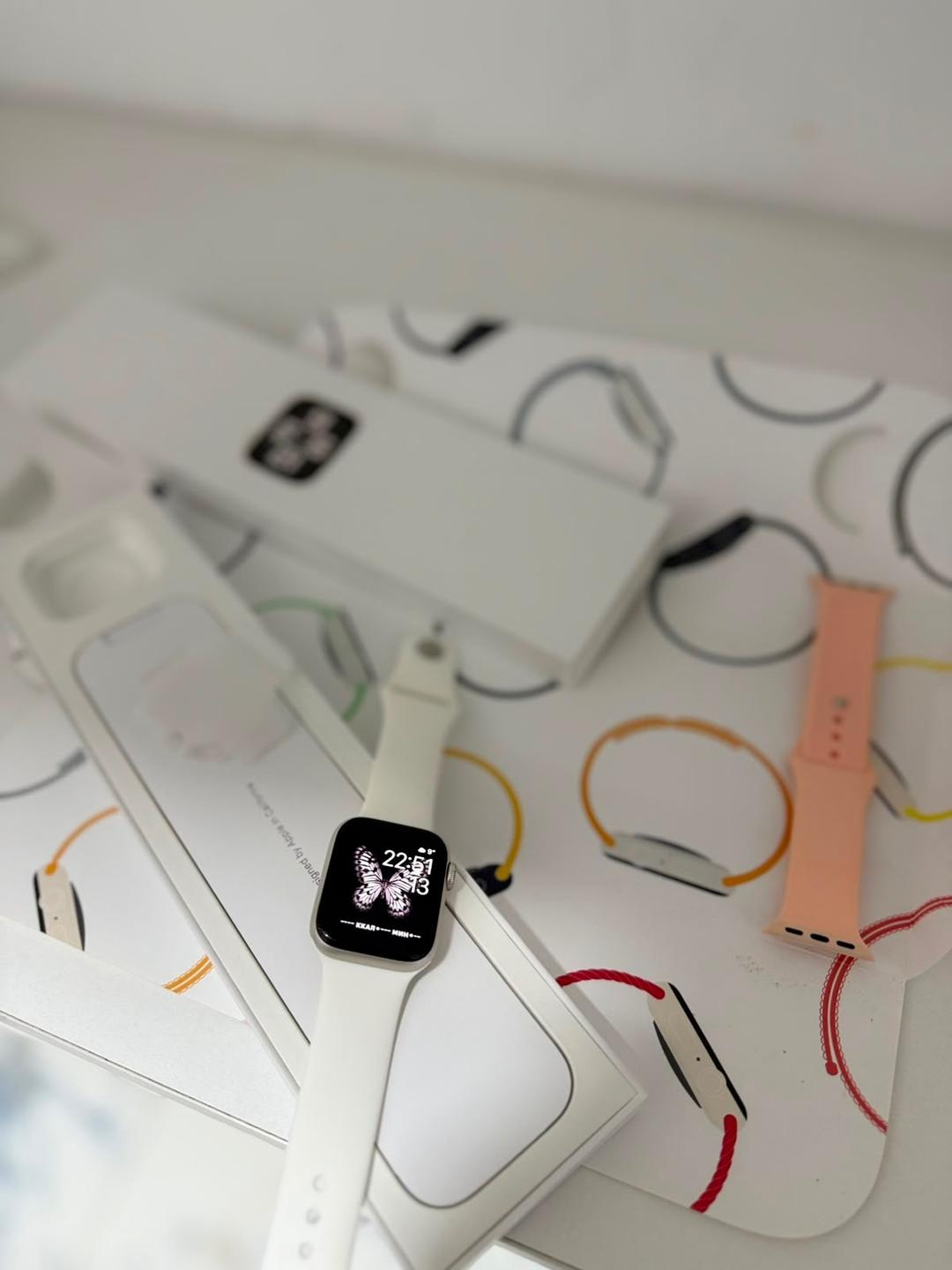 Apple Apple Watch SE 40mm — фото 2