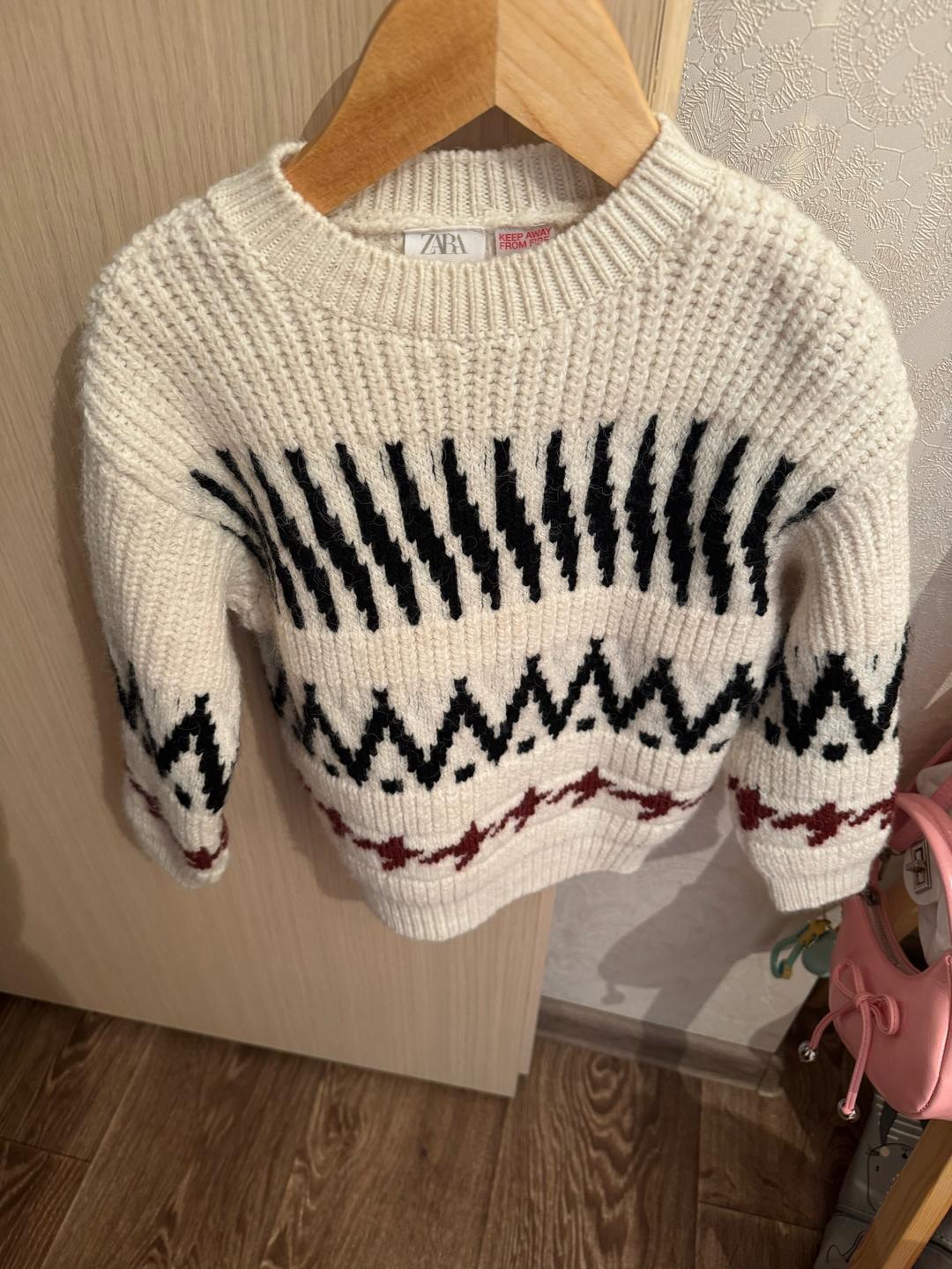 Zara Продам кофту Zara на 3-4 года — фото 2
