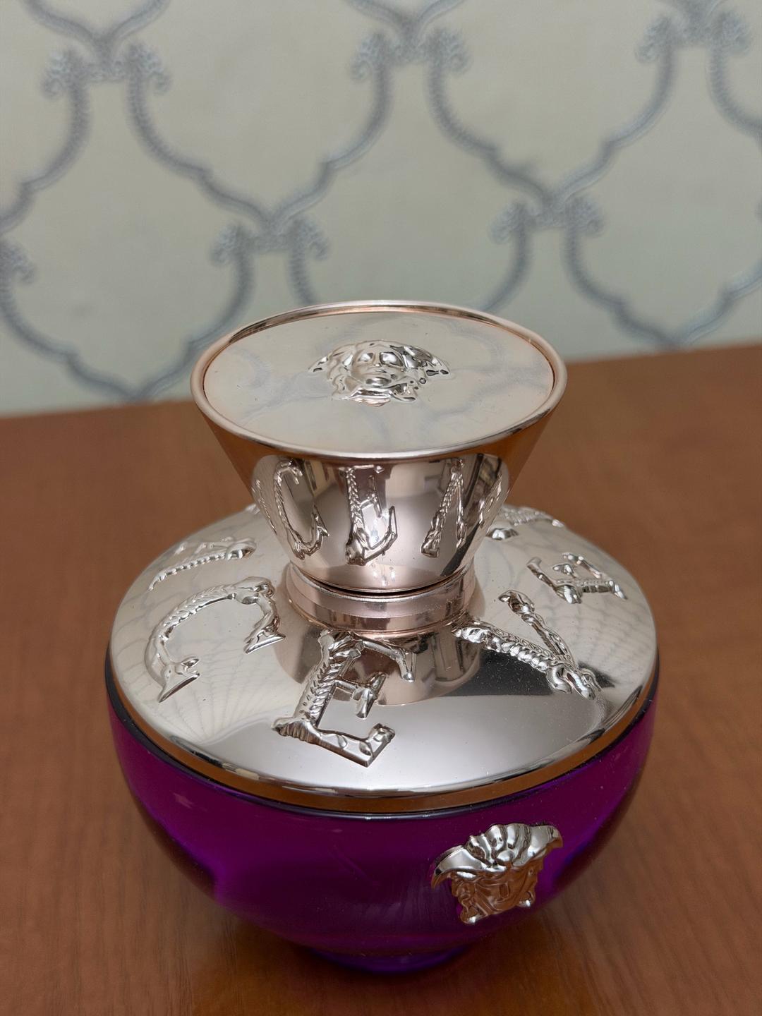 Versace Парфюмерная вода Versace Dylan Purple — фото 2