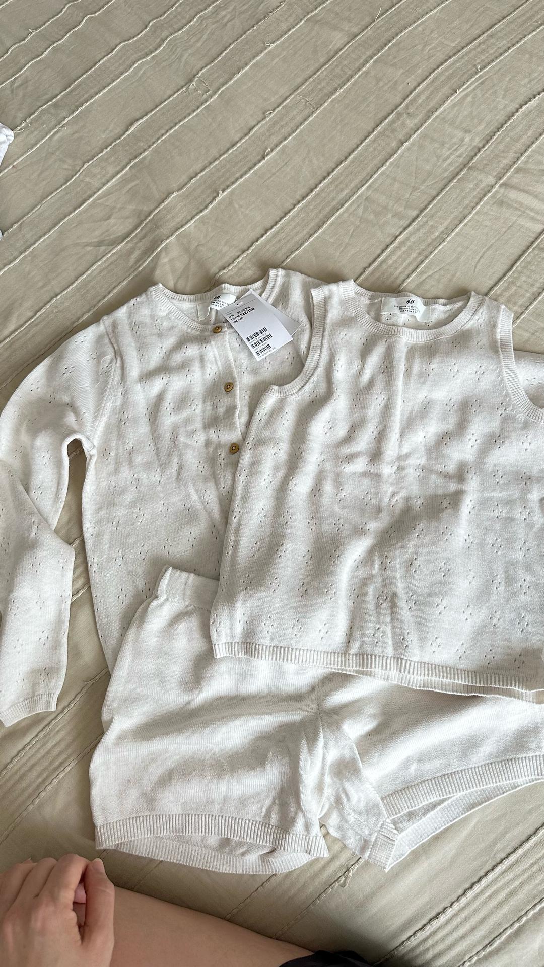 H&M Новый Комплект H&M для девочки: кардиган, топ и шорты — фото 2