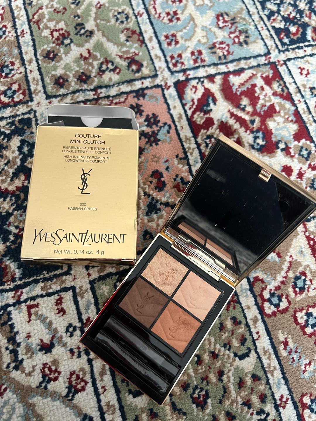 Yves Saint Laurent Тени для век Yves Saint Laurent Couture Mini Clutch — фото 2