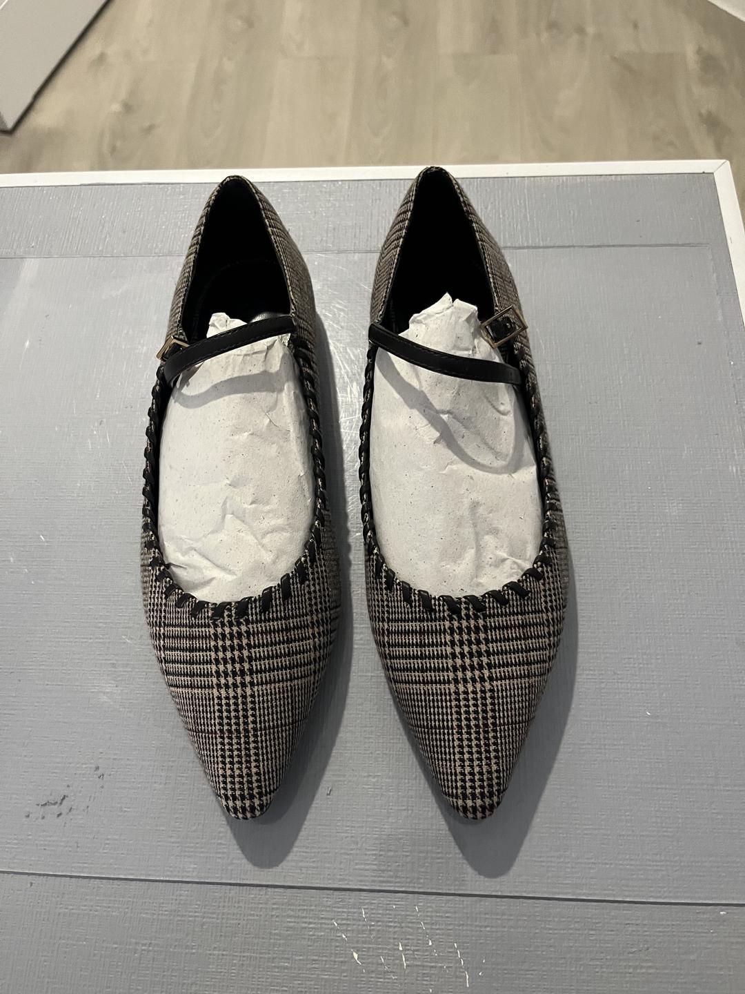 Нет бренда мэри джейн от  “Charles&Keith” — фото 2