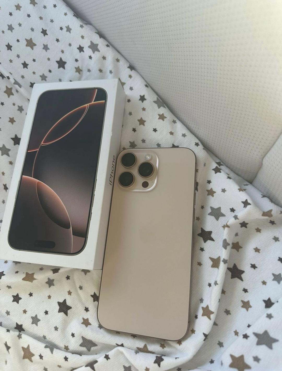 Apple Айфон 16 про мах — фото 2
