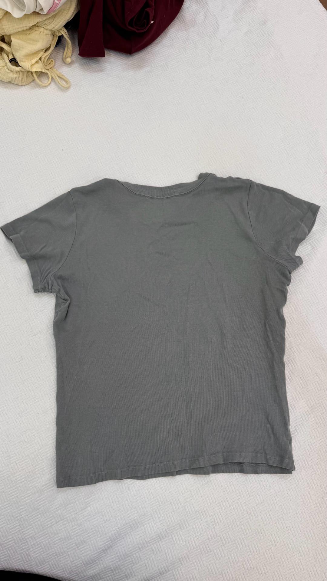 Brandy Melville Серая футболка — фото 2